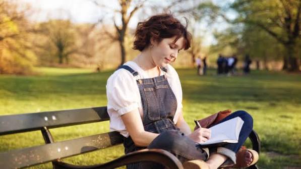 Reading Poetry in a Language You’re Still Learning